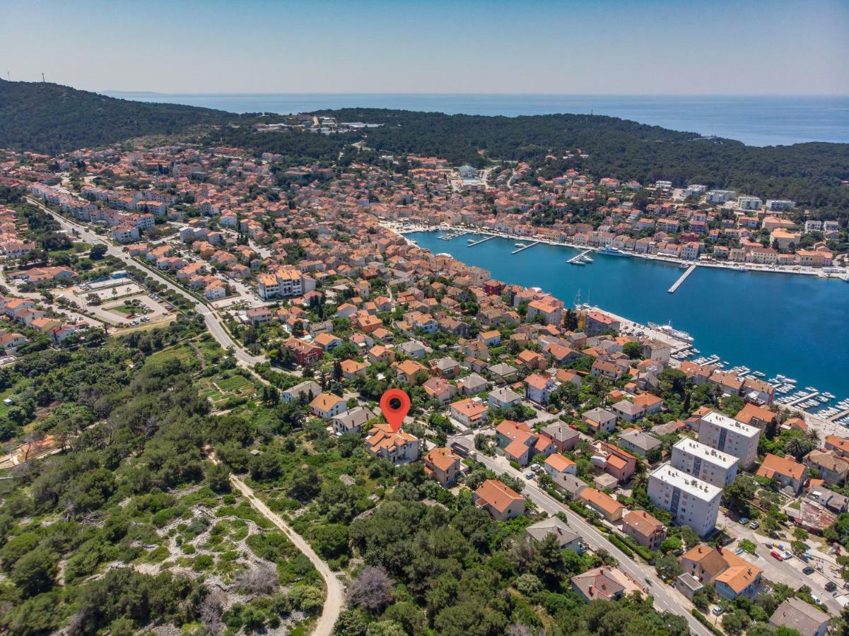 Apartments Mirella Малий Лошинь Екстер'єр фото